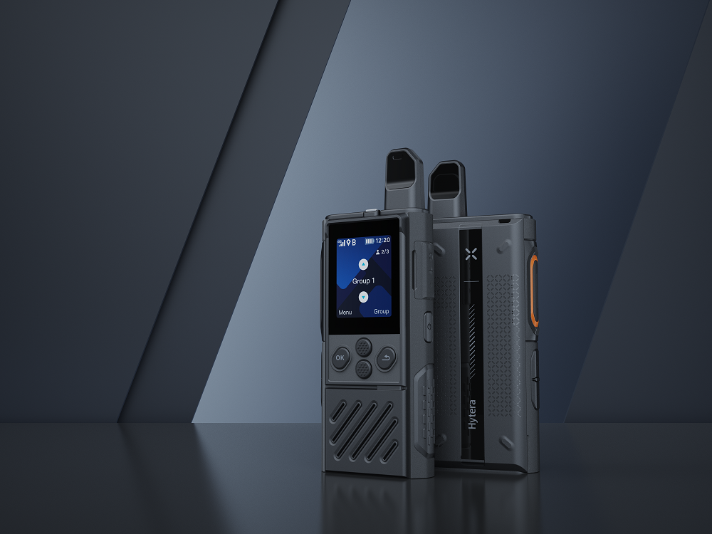 Новый PoC термнинал Hytera P30 для бизнеса<